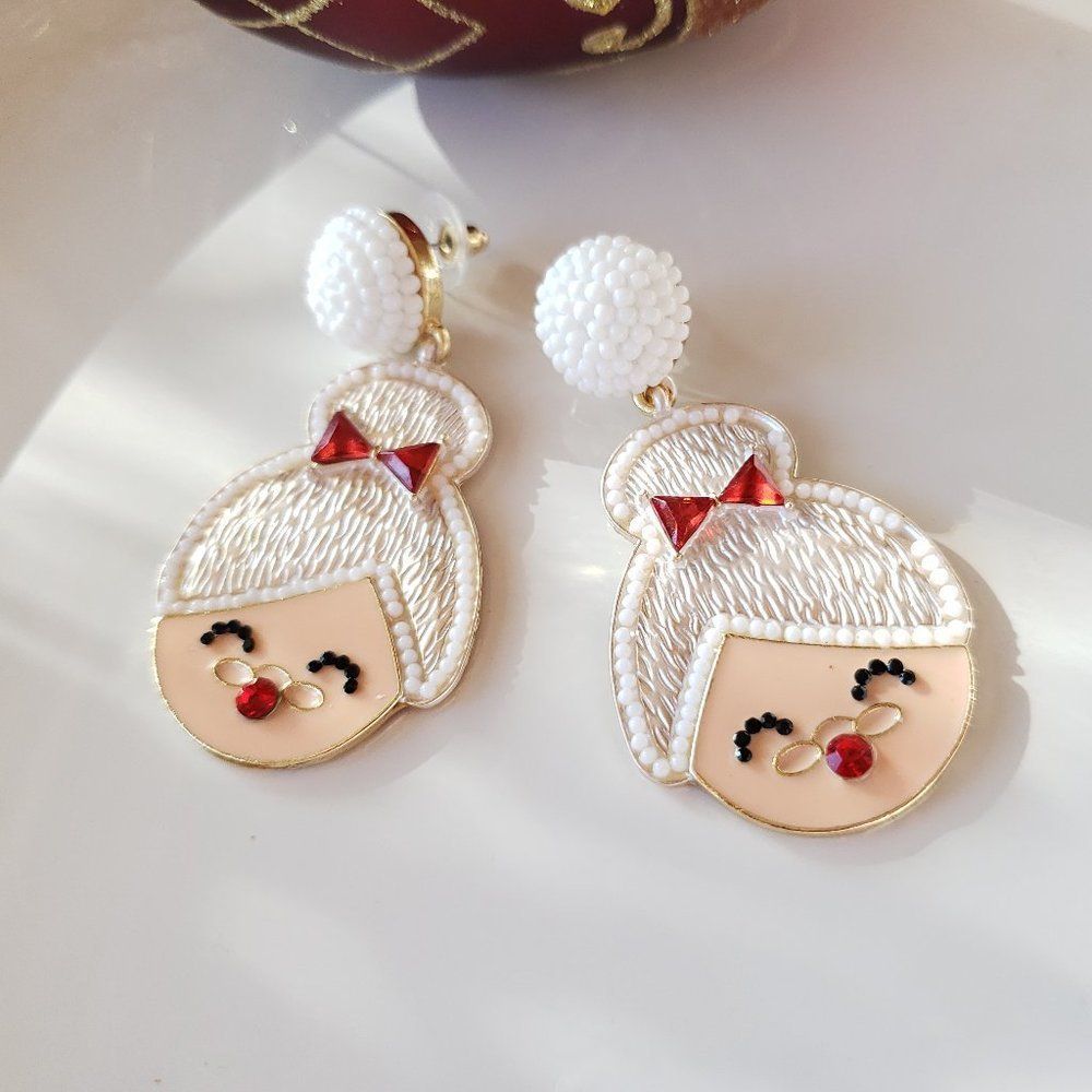 New! Baublebar Mrs. Clause Dangle Earrings